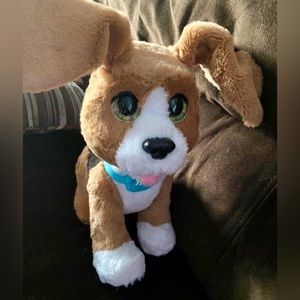 Hasbro FurReal Chatty Charlie The Barkin' Beagle Interactive Dog Toy Plush Talks